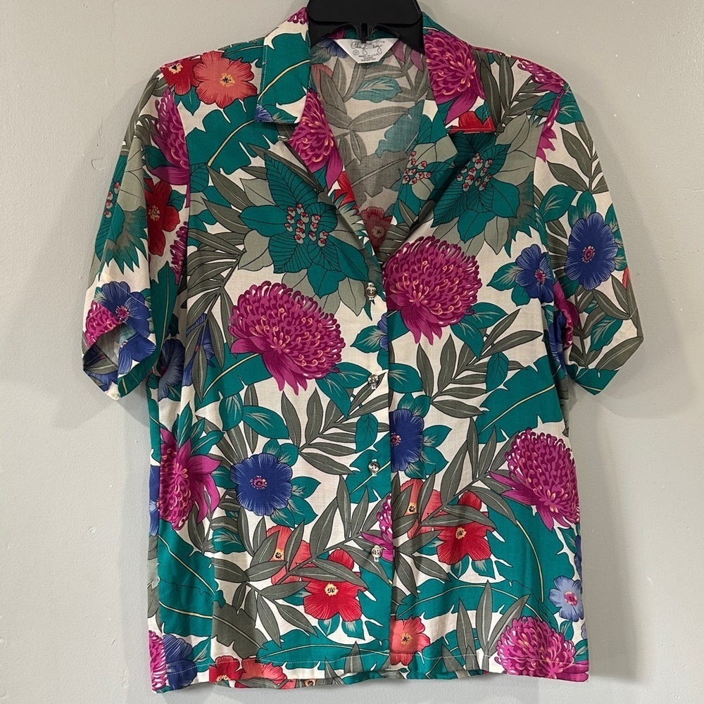 Vintage Floral top Blouse with Multicolor Design Cheryl tiegs size M made USA